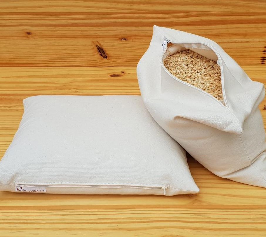 Oreiller v&eacute;g&eacute;tal bio naturel artisanal en &eacute;peautre et lavande, ergonomique en 4 tailles