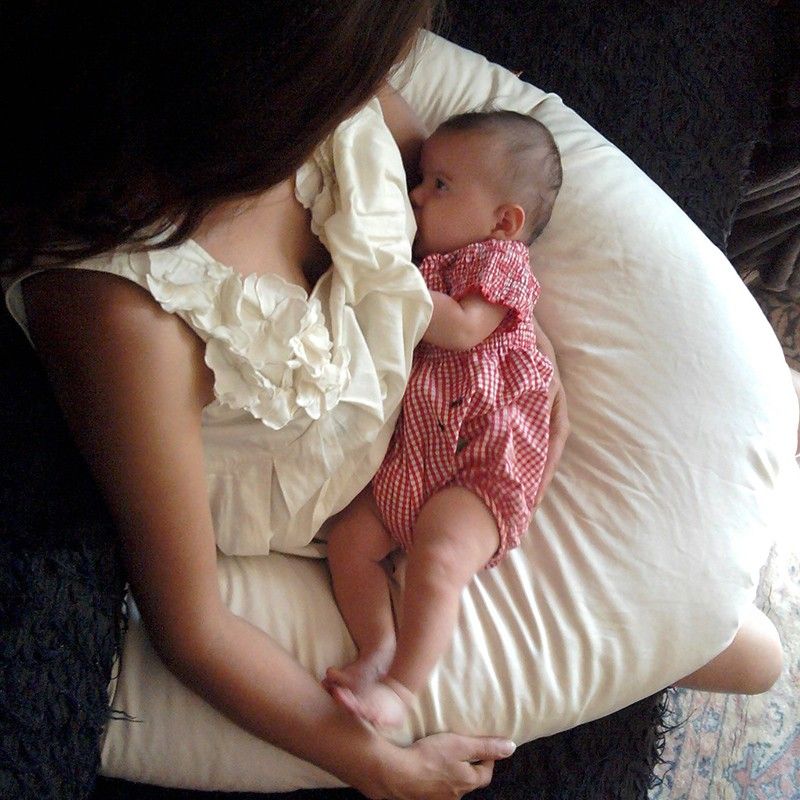 Taie bleue pour coussin de maternit&eacute; en coton bio 