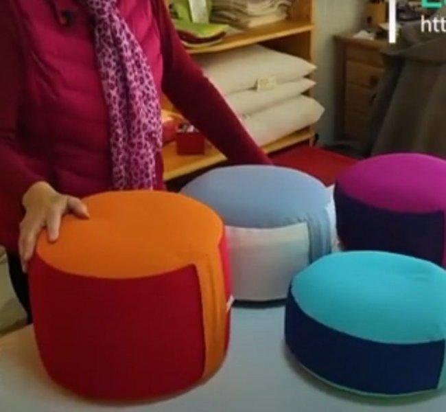 Zafu bio en petit &eacute;peautre avec housse : coussin de yoga, m&eacute;ditation ou d&eacute;coration &eacute;co-responsable